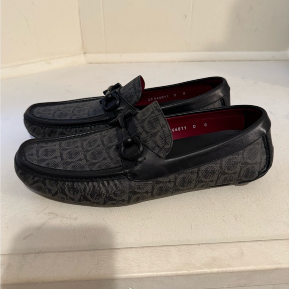 Salvatore Ferragamo Parigi 19 Logo Driver Size: 8D main image 6